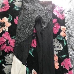 Lululemon sz 6 Wunder Under 7/8